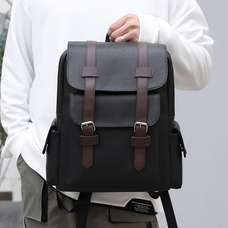 Mochila de Couro Vintage